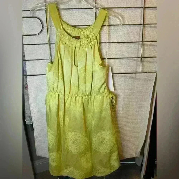 AliRo chartreuse cocktail dress - Picture 4 of 10